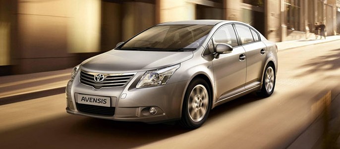 Камеры заднего вида для автомобилей Toyota Avensis